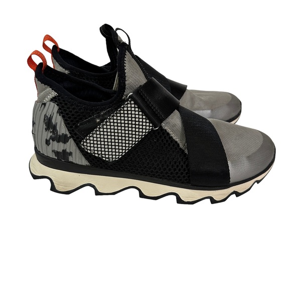 Sorel Shoes - Sorel Kinetic Sneak Quarry Knit Sneakers with Scalloped Sole Woman's Size 9